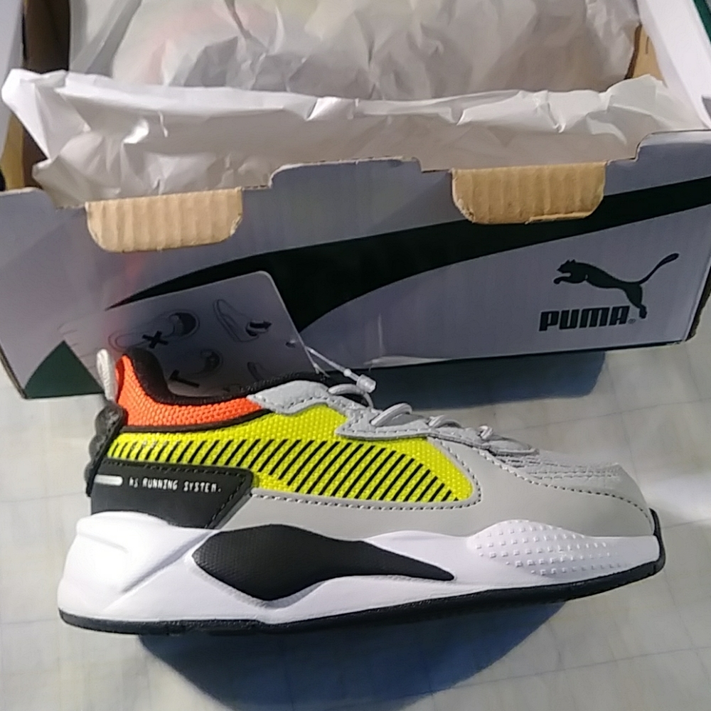 Puma size 7c sneakers